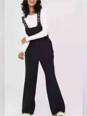 AERIE Offline Women's Chillside Collection Black Ski Snow Suit